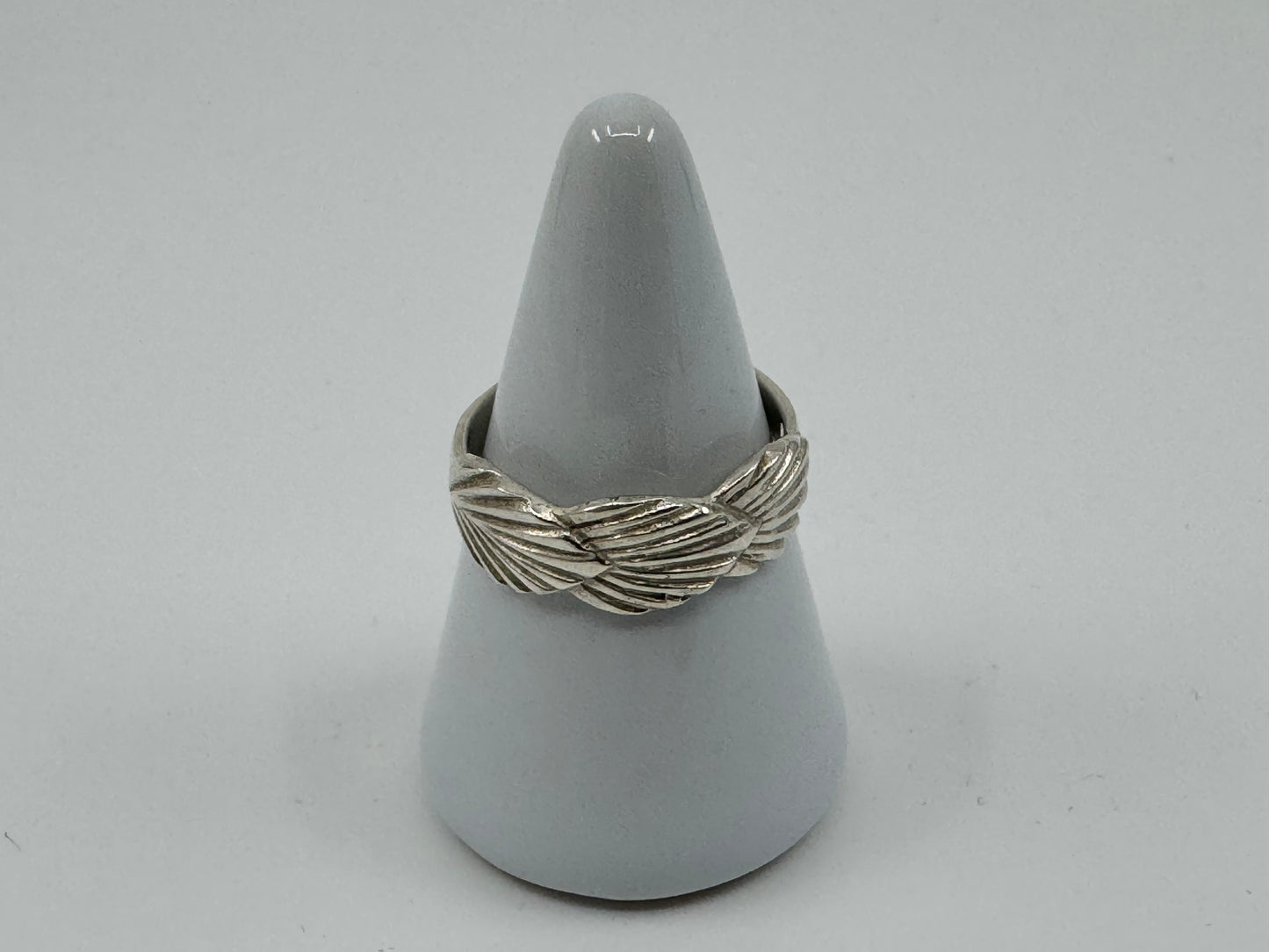 Ring #032