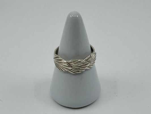 Ring #032