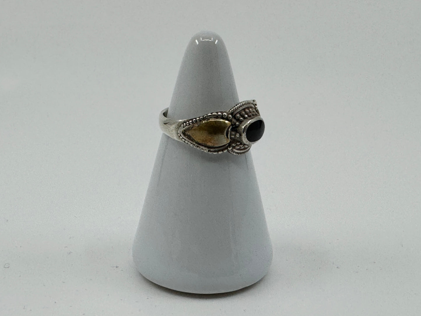 Ring #024