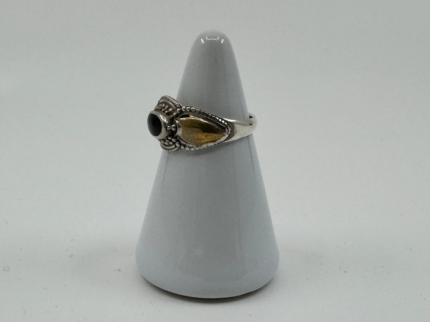 Ring #024