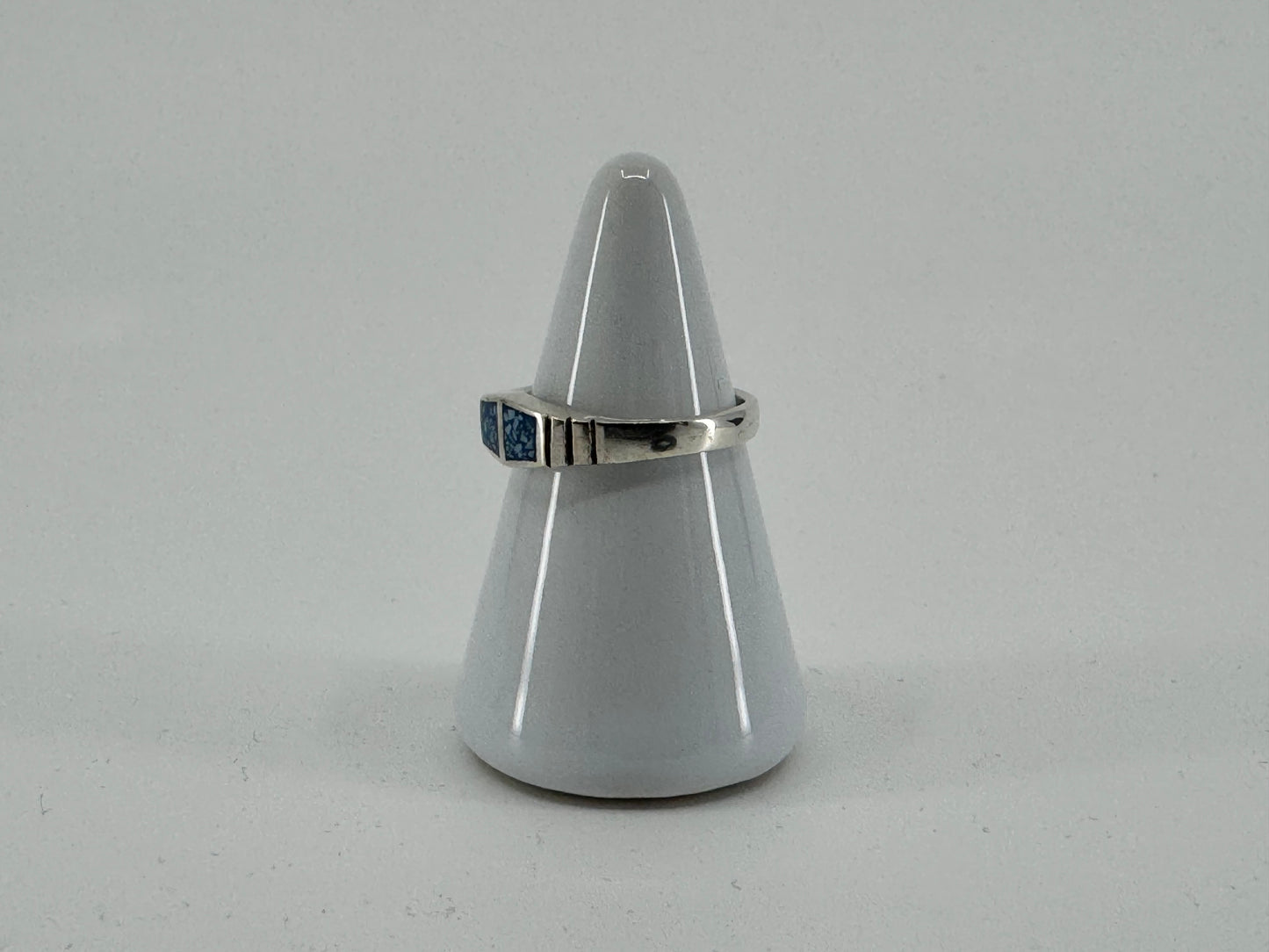 Ring #018
